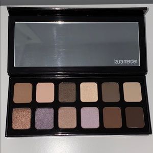 Laura Mercier Extreme Neutrals Eyeshadow Palette